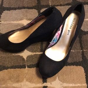 Madden Girl wedges